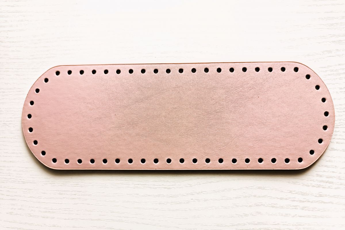 Dno do torebki z eko skóry owalne - 10 x 30cm ( różowe )