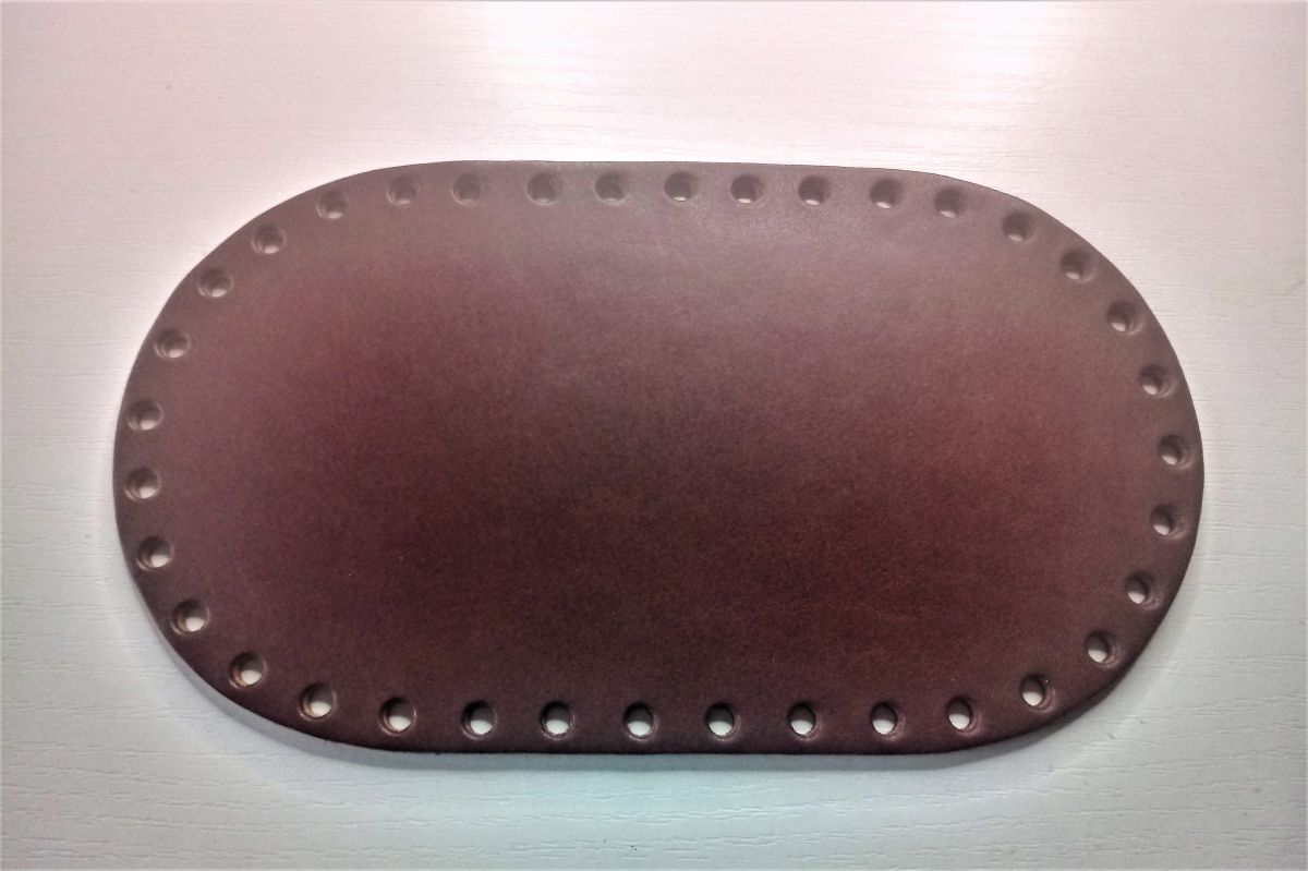 Dno- spód DIY torebki z naturalnej skóry Jucht - 18x10 cm ( Crust )